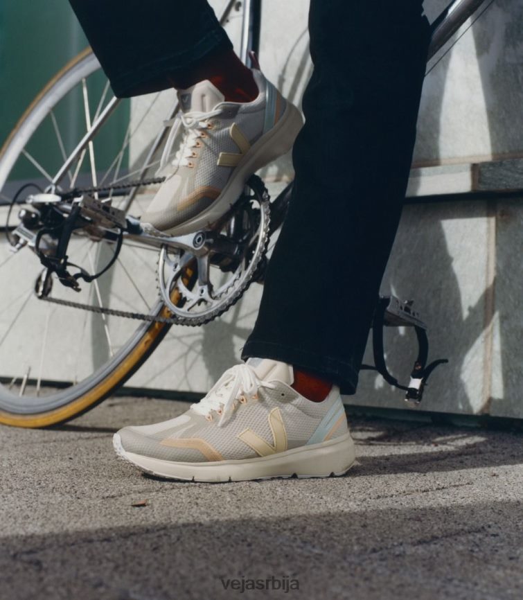 цондор 2 алвеомесх природни путер Veja R848XF272 Жене ципеле